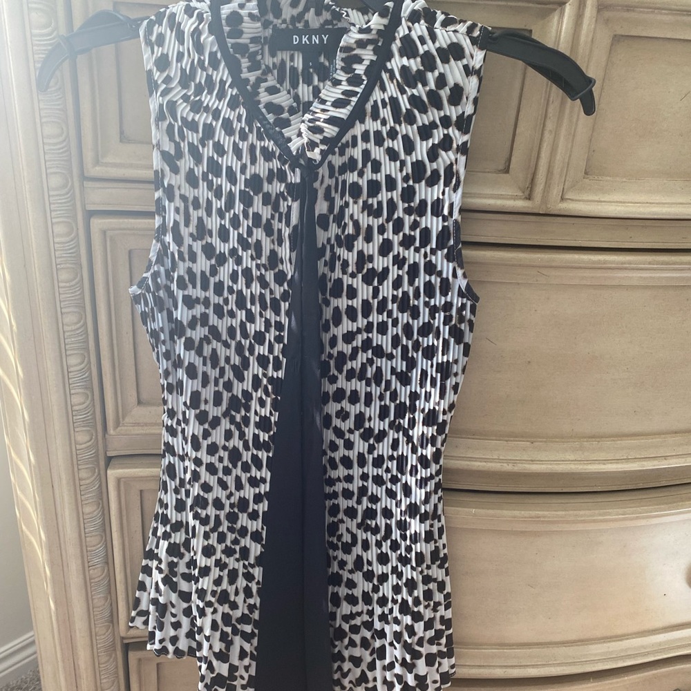 DKNY tank top